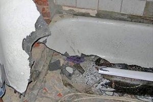 Демонтаж ванны в Омске